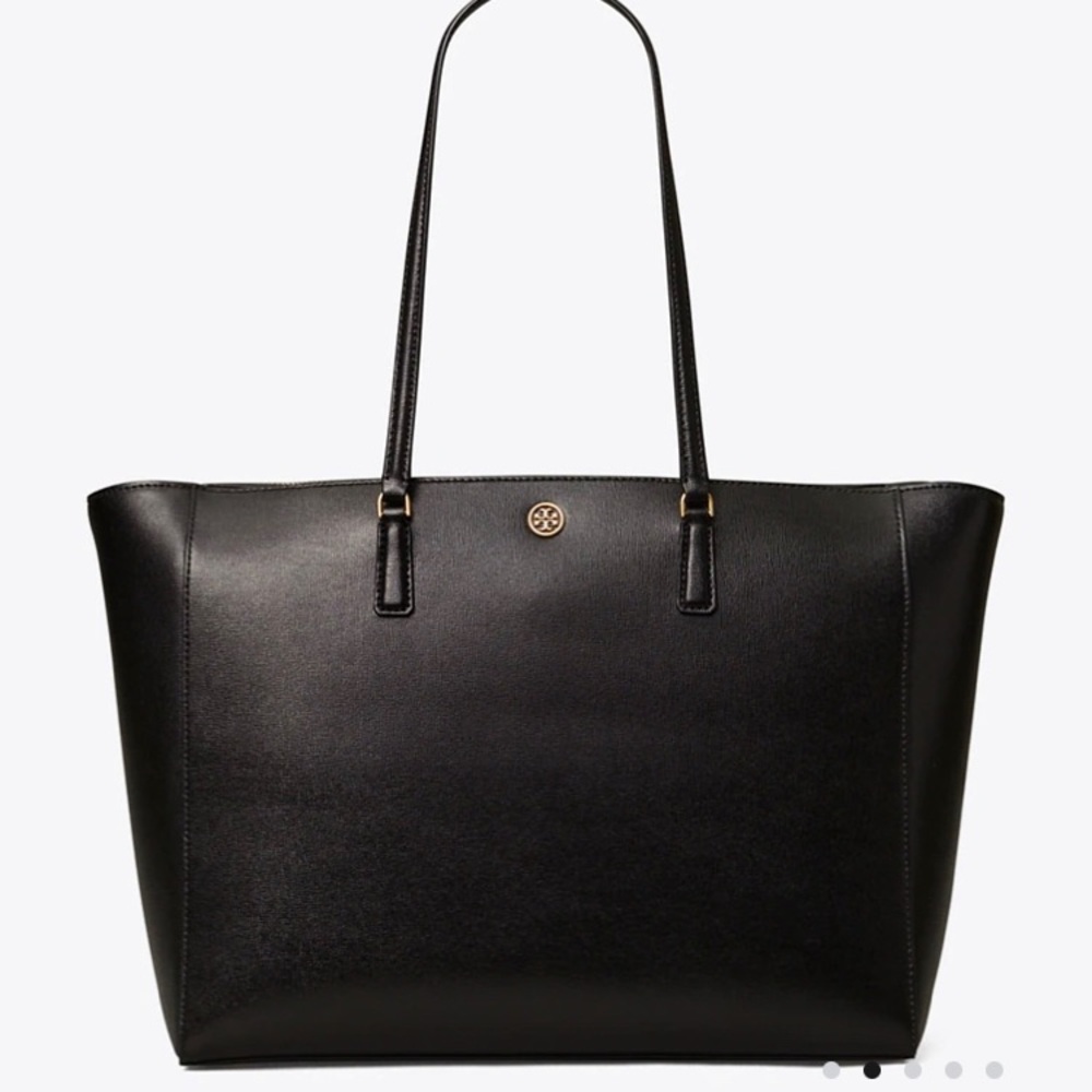 ❤️❤️Tory Burch Robinson Polished, Sophisticated and Refined